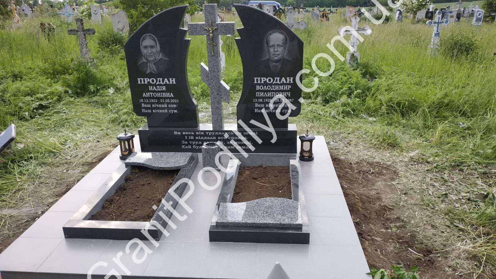 Подвійний пам'ятник з граніту - Кам'янець-Подільський | GranitPodillya